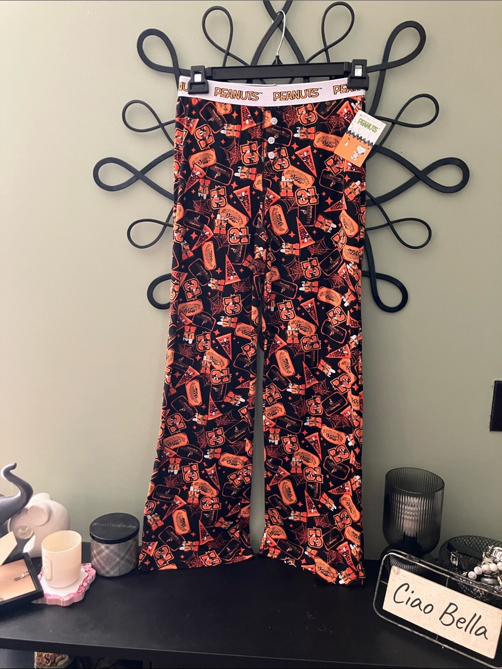 Peanuts Black & Orange Wide-Leg Graphic Lounge Pants